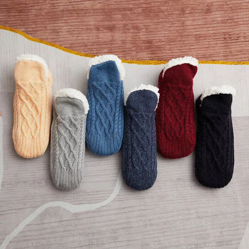Women’s Non-Slip Thermal Fleece Grip Socks