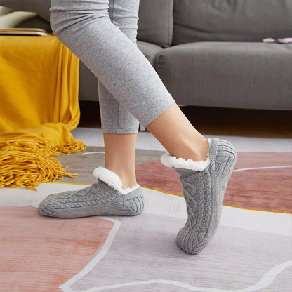 Women’s Non-Slip Thermal Fleece Grip Socks