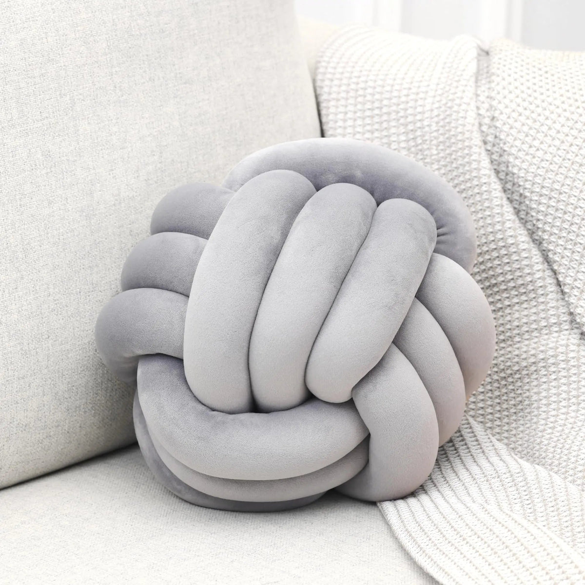 Decorative Knot Ball Cushion