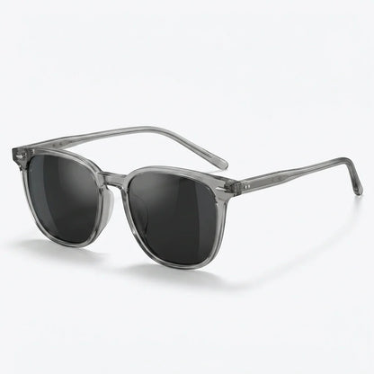 Tortoiseshell Frame Sunglasses with Mirrored Lenses